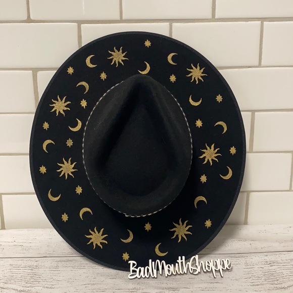 *Luna Bloom SAROS Black Gold Sun Moon 90s Vibes Hand Painted Wide Brim Hat - Picture 1 of 7